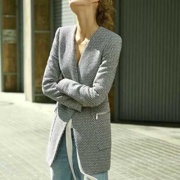 ZARA NAVY & ECRU LONG JACQUARD BLAZER JACKET WITH ZIPPED POCKETS SZ M CAREER EUC - Picture 2 of 16